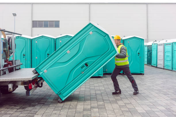 Best Portable bathroom rental  in Westchase, FL